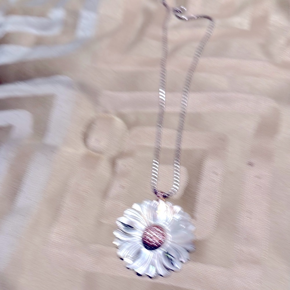 Silver Flower Pendant Necklace